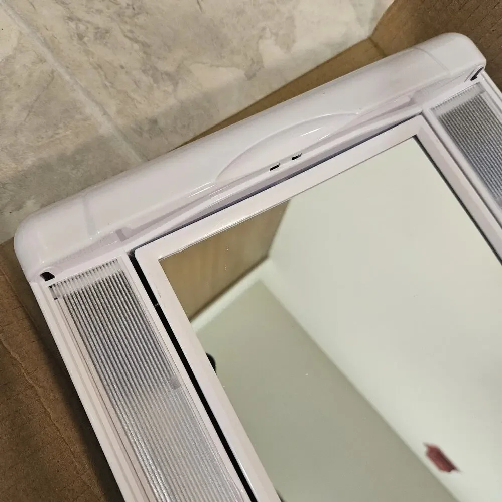 Conair Reflections Lighted Makeup Mirror 4 Settings 5x 1x Magnification TM8LX